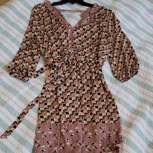 DR2 Long Sleeve Dress with Geometric Print